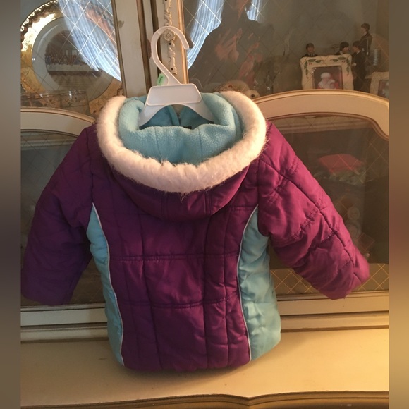 PacificTrail snowsuit size 3T - Picture 2 of 7